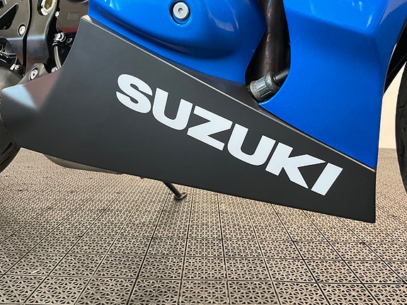 Suzuki GSX-R 1000 *** SERVICE/GARANTI *** 28 of 30