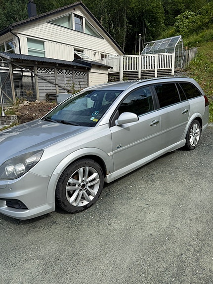 Opel Vectra 2 of 5
