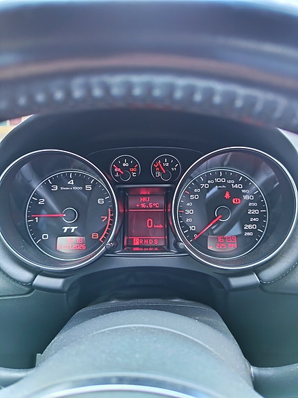 Audi TT 17 of 18