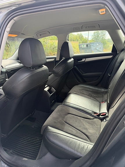 Audi A4 allroad 7 of 9