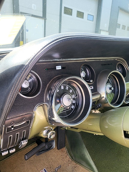 Ford Mustang 18 of 30
