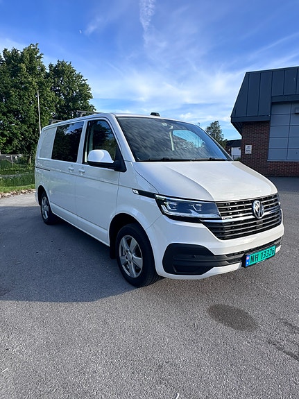 Volkswagen Transporter 3 of 5