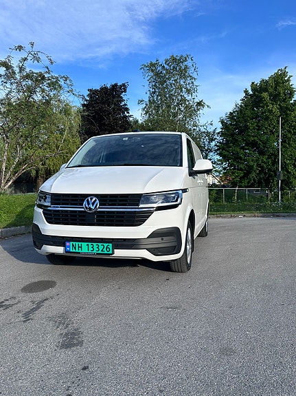 Volkswagen Transporter 2 of 5