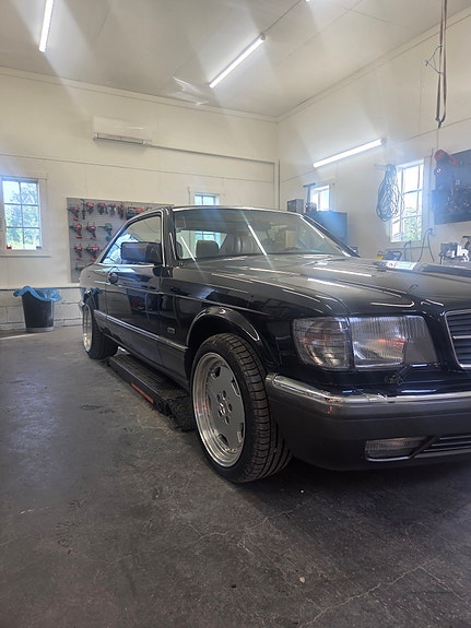 Mercedes-Benz 560 Sec 1987 photo 4