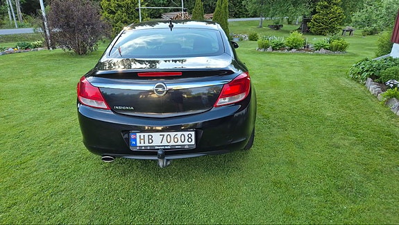 Opel Insignia 4 of 5