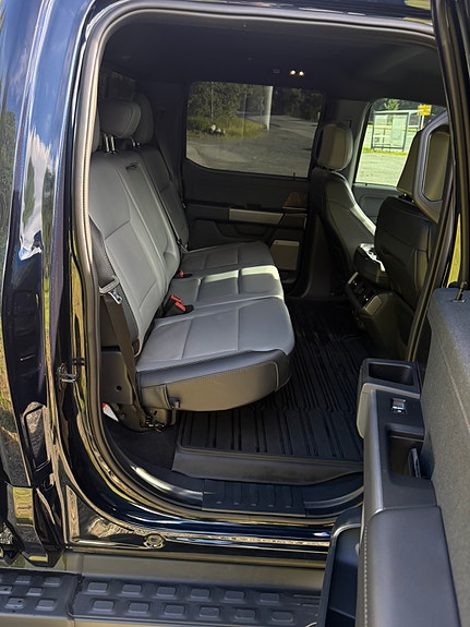 Ford F-150 17 of 28