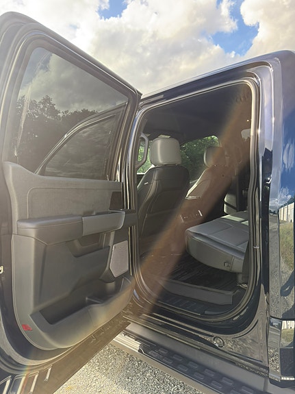 Ford F-150 14 of 28