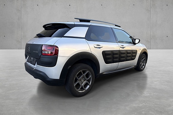 Citroen C4 Cactus 3 of 5