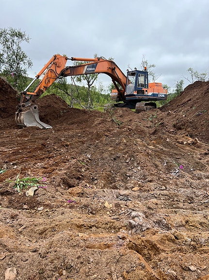 Kobelco 909 3 of 5