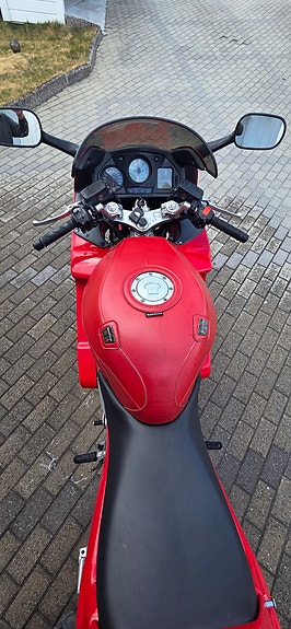 Honda VFR 800 12 of 15