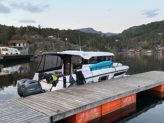 Facelift og topp modell. Med autopilot. Solid sjøbåt. Kan ta innbytte. 4 of 5