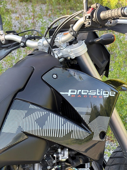 KTM LC4 640 SuperMotard - Prestige 3 of 5
