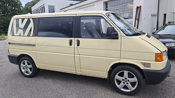 Volkswagen Transporter 5 of 16