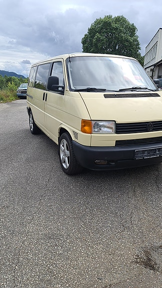 Volkswagen Transporter 3 of 16