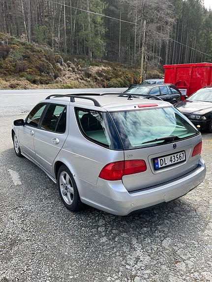 Saab 9-5 4 of 5