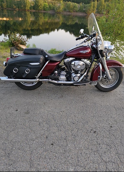 Harley-Davidson FLHRC Road King Classic 5 of 5