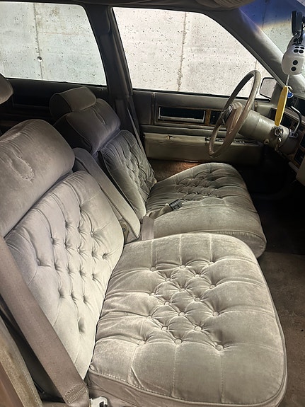 Cadillac Fleetwood 6 of 23