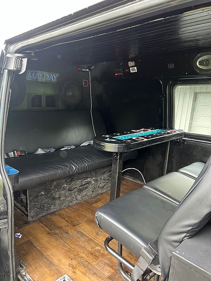 Ford Transit 330M Van 4 of 5