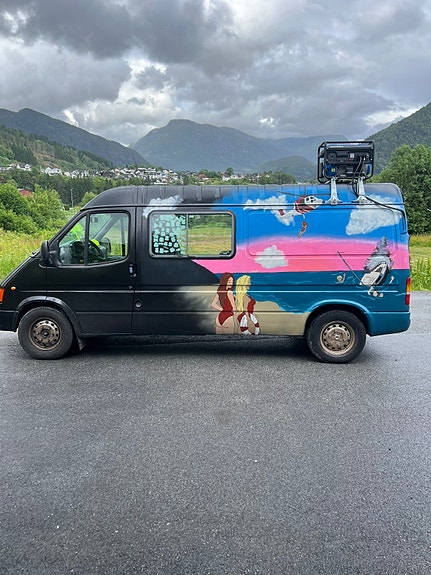 Ford Transit 330M Van 2 of 5