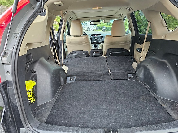 Honda CR-V 7 of 13