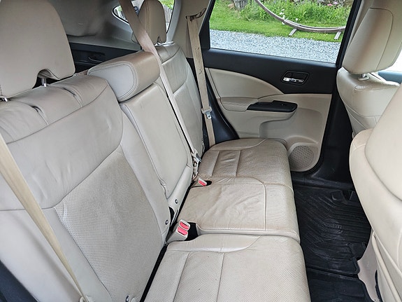 Honda CR-V 4 of 13