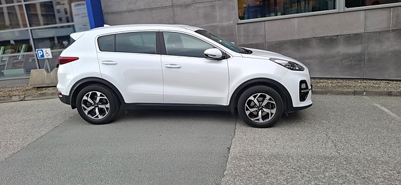 Kia Sportage 3 of 5