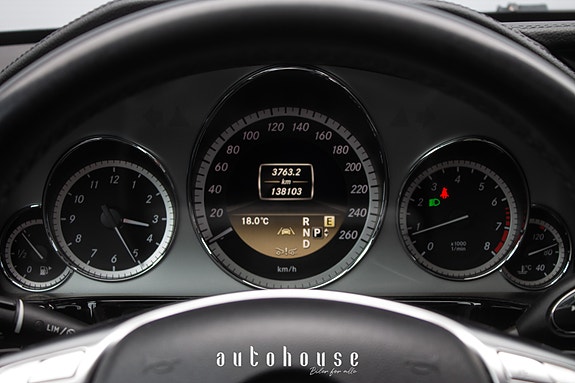 Mercedes-Benz E250 19 of 30