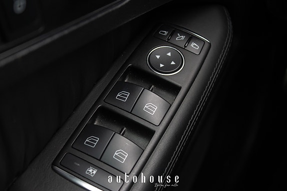Mercedes-Benz E250 22 of 30