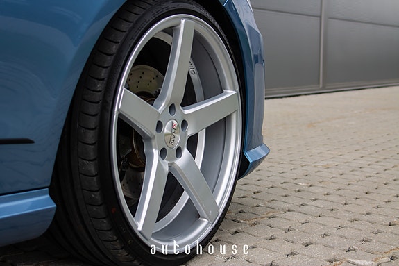 Mercedes-Benz E250 13 of 30