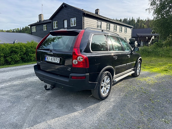 Volvo XC90 5 of 5