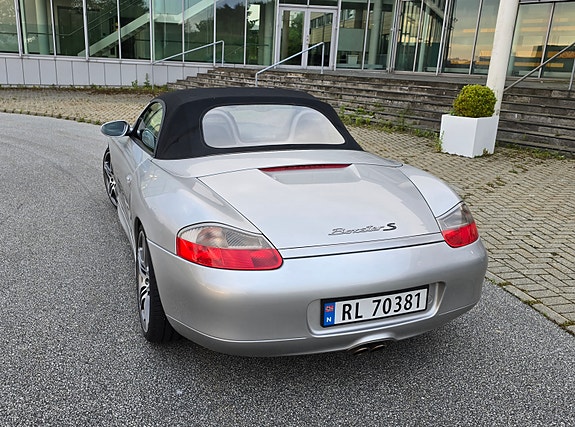 Porsche Boxster 11 of 22