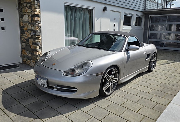 Porsche Boxster 3 of 22