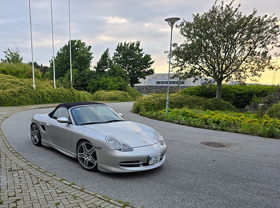 Porsche Boxster 9 of 22