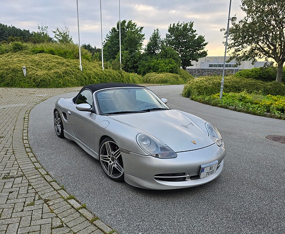 Porsche Boxster 16 of 22