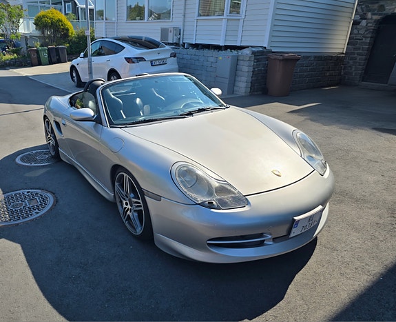 Porsche Boxster 2 of 22