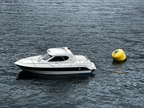 Bella 655, 2006 modell, 21 fot med Volvo Penta D3 160 hk 2 of 5
