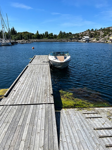 Flipper 640 inkl båthenger og opplagstelt, sjøtoalett, kun 280 timer. 9 of 25