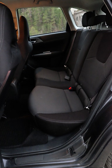 Subaru Impreza 14 of 22