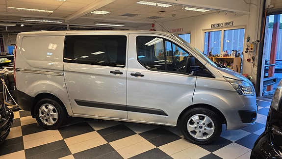 Ford Transit 4 of 5