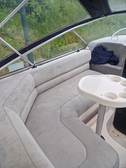 Bayliner 2355 4 of 7