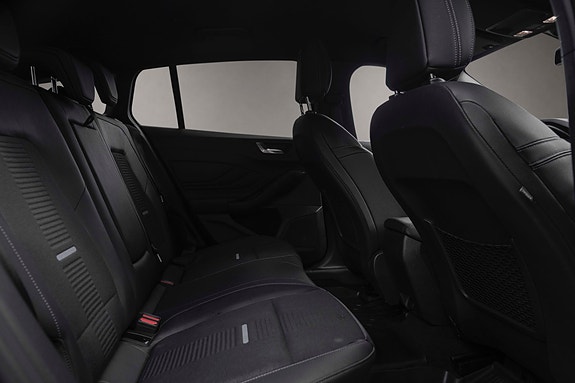 Ford Focus 15 of 24