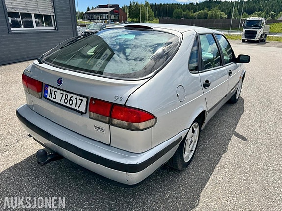 Saab 9-3 5 of 5
