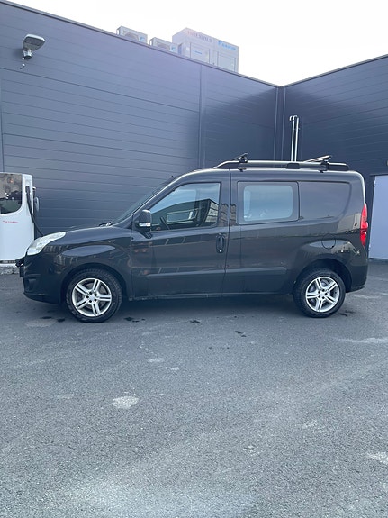 Opel Combo 2 of 29