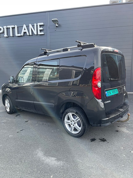 Opel Combo 3 of 29