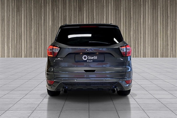 Ford Kuga 5 of 5