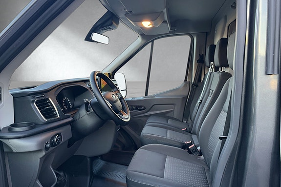 Ford Transit 7 of 9