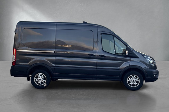 Ford Transit 4 of 5
