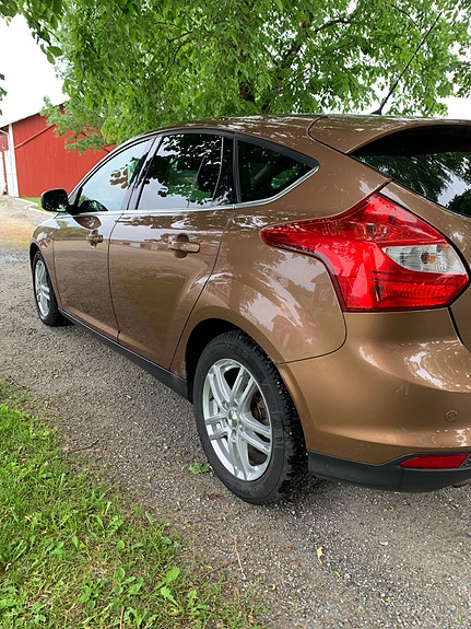 Ford Focus 5 of 5