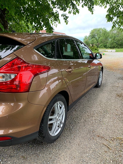 Ford Focus 6 of 13