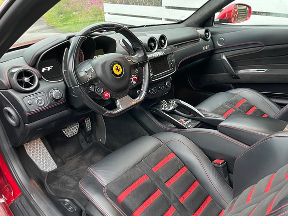 Ferrari FF 9 of 19